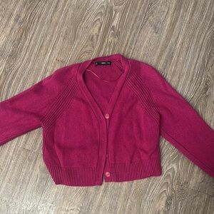 Mango Fuchsia Cropped Cardigan Sweater with V-Neck